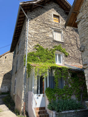 Maison de village - 65 m² - 5 pièces
