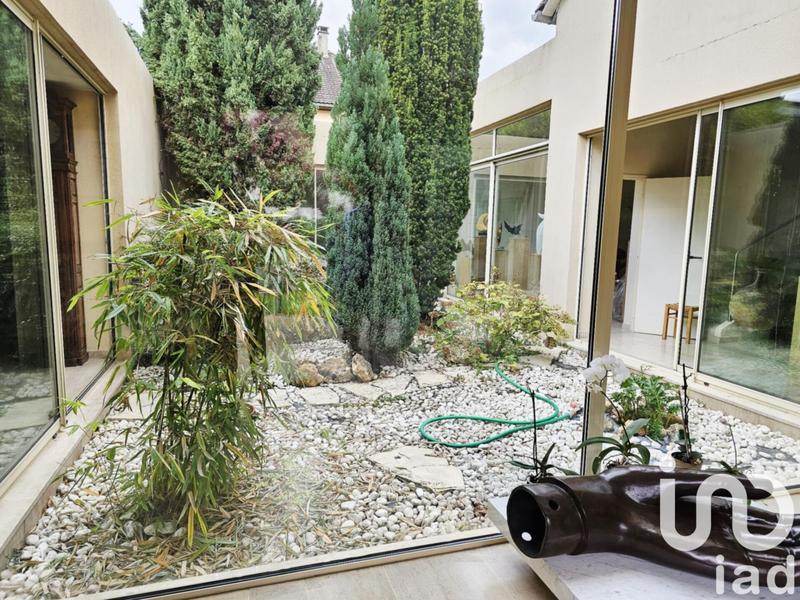 Maison de maîtres - 232 m² - 7 pièces