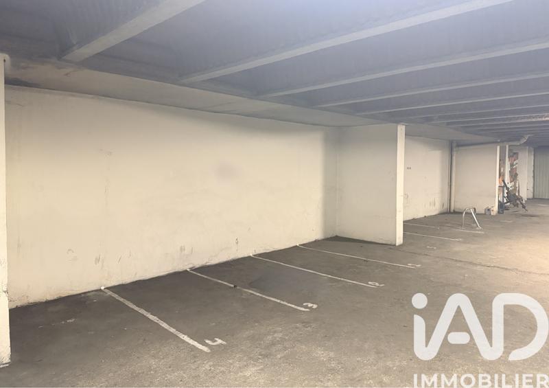 Parking - 12 m²