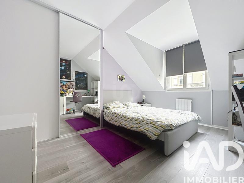 Appartement - 75 m² - 5 pièces