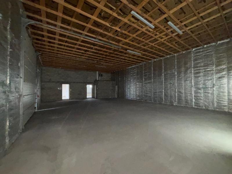 Local d'activités - 205 m²