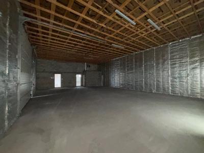 Local d'activités - 205 m²