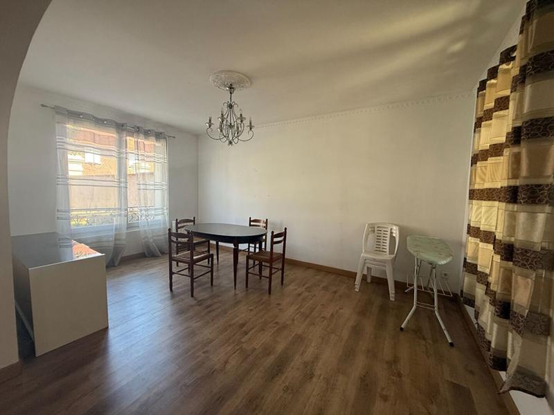 Maison - 172 m² - 10 pièces