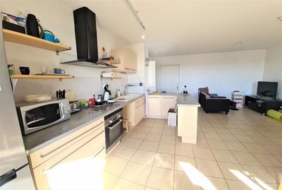 Appartement - 79 m² - 4 pièces