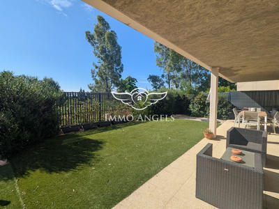 Appartement - 79 m² - 4 pièces