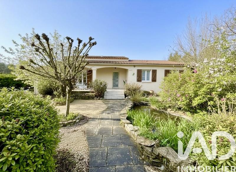 Maison - 102 m² - 4 pièces