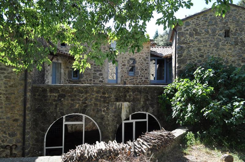 Maison - 249 m² - 11 pièces