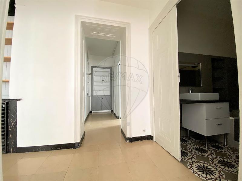 Appartement - 90 m² - 3 pièces