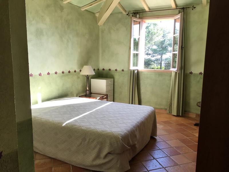 Villa - 160 m² - 5 pièces