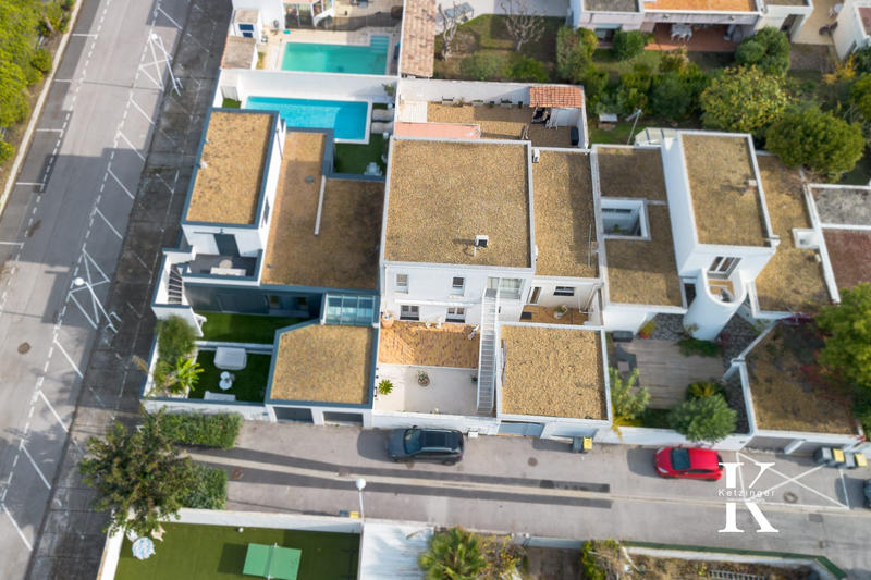 Maison - 179 m² - 7 pièces