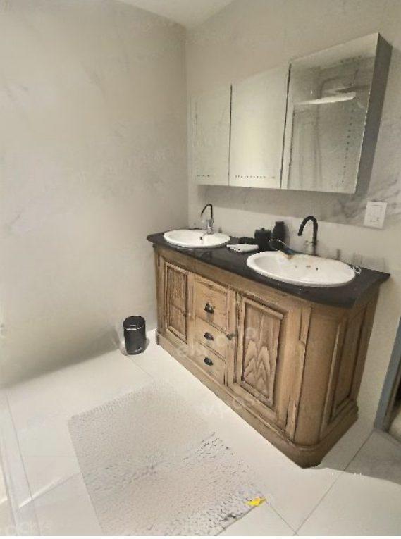 Appartement - 112 m² - 4 pièces