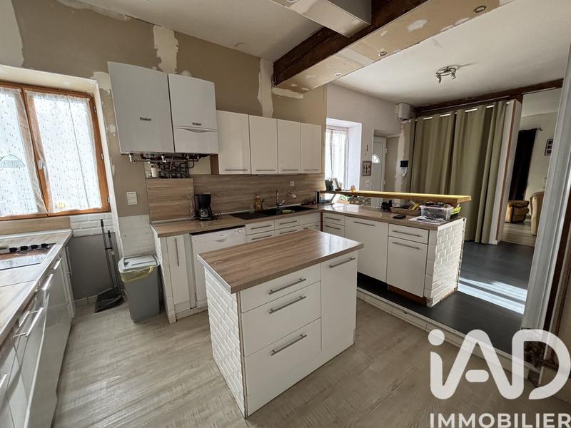 Maison - 158 m² - 6 pièces