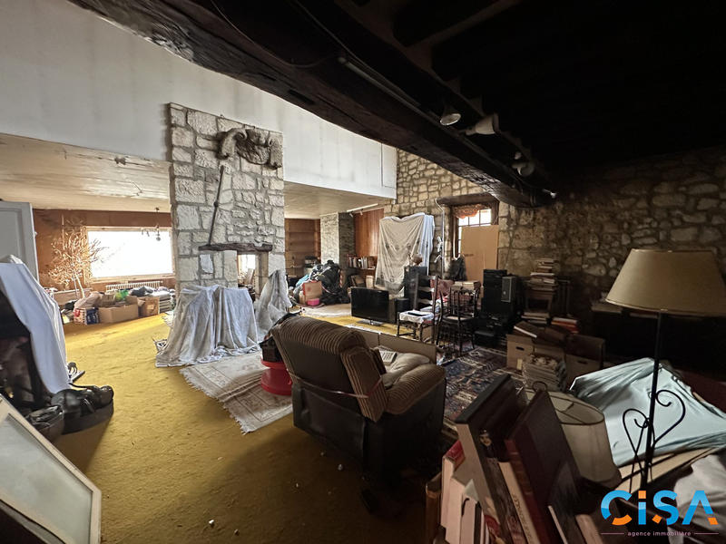 Maison ancienne - 230 m² - 10 pièces