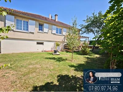 Maison - 120 m² - 4 pièces