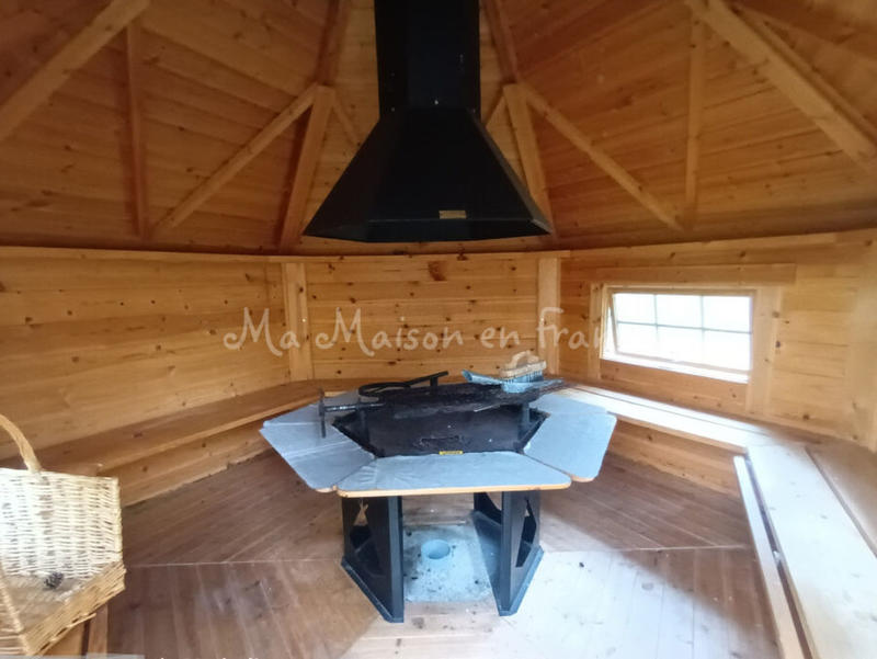 Maison chambre d'hôtes - 240 m² - 8 pièces