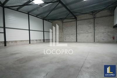 Local d'activité / Entrepôt - 2 513 m²