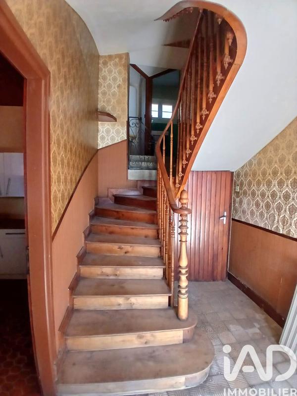 Maison - 389 m² - 12 pièces