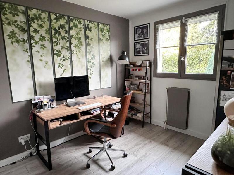 Maison - 210 m² - 9 pièces