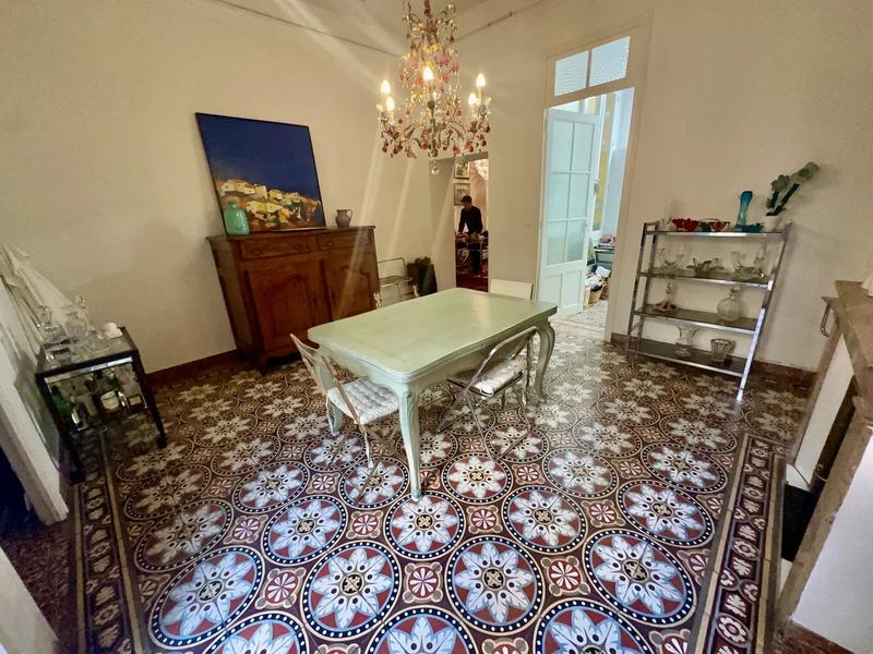 Appartement - 98 m² - 3 pièces