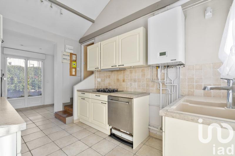 Maison - 93 m² - 5 pièces