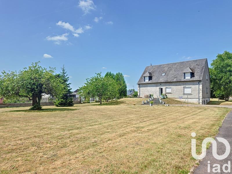 Maison - 200 m² - 8 pièces