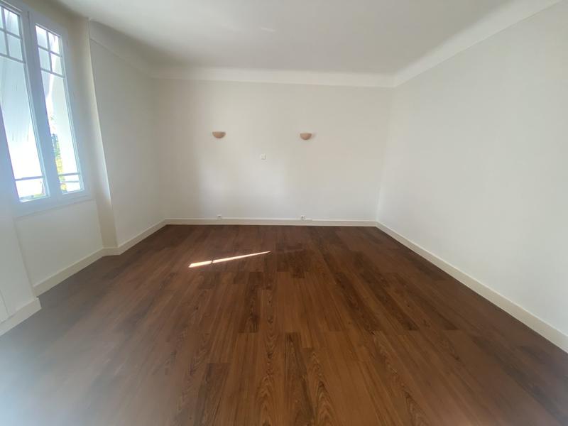 Maison traditionnelle - 152 m² - 5 pièces