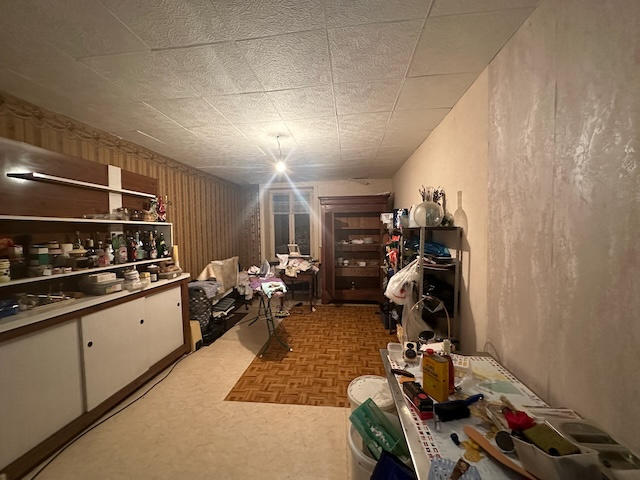 Maison - 280 m² - 10 pièces