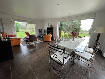 Maison - 157 m² - 6 pièces