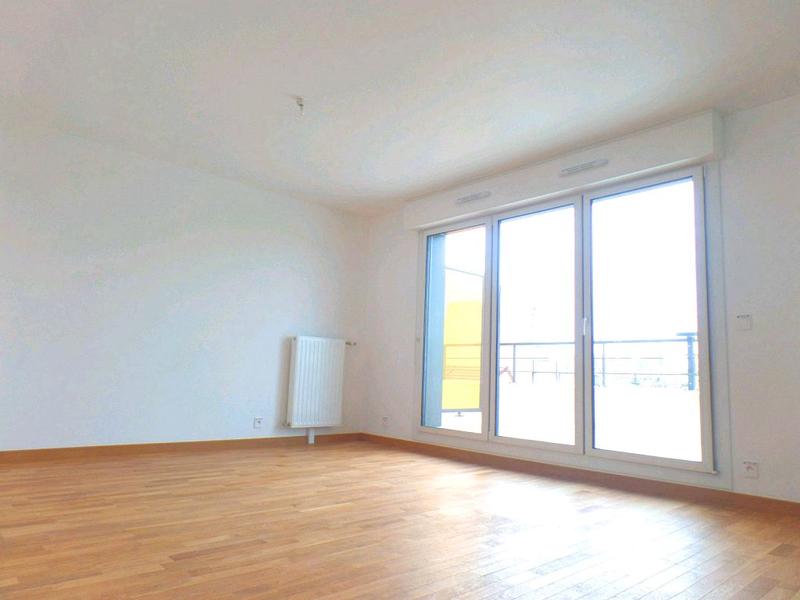 Appartement - 100 m² - 5 pièces