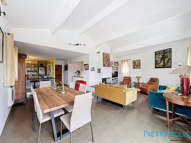 Maison - 164 m² - 4 pièces