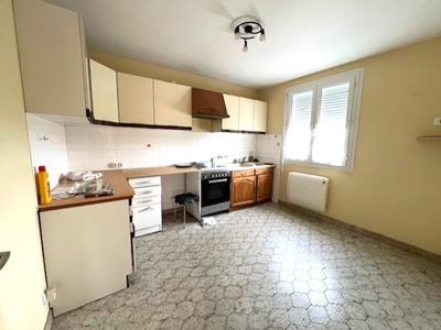 Maison - 186 m² - 8 pièces