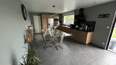 Maison - 133 m² - 6 pièces