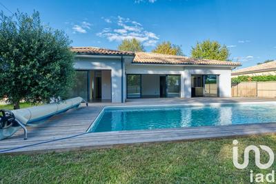 Maison - 171 m² - 7 pièces