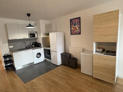 Chambre - 22 m² - 6 pièces