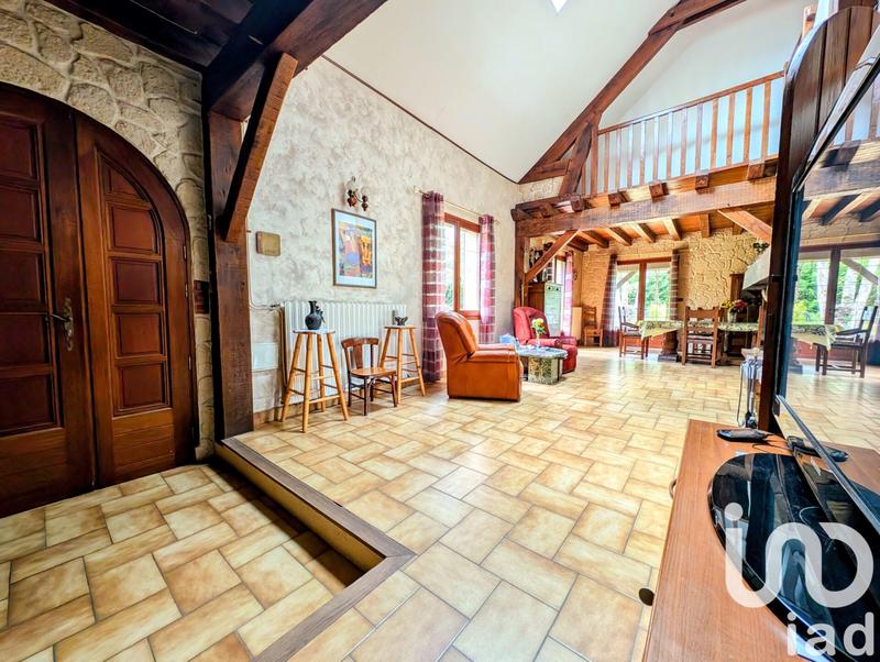 Maison - 192 m² - 6 pièces