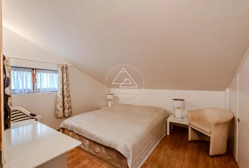 Châlet - 153 m² - 6 pièces