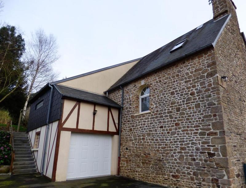 Maison en pierre - 160 m² - 5 pièces