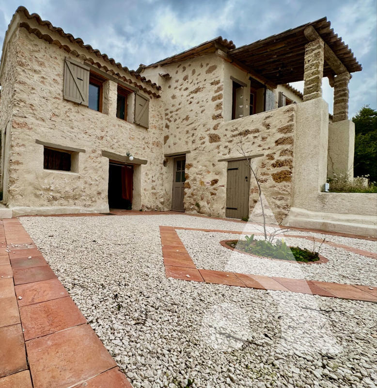 Maison - 55 m² - 3 pièces