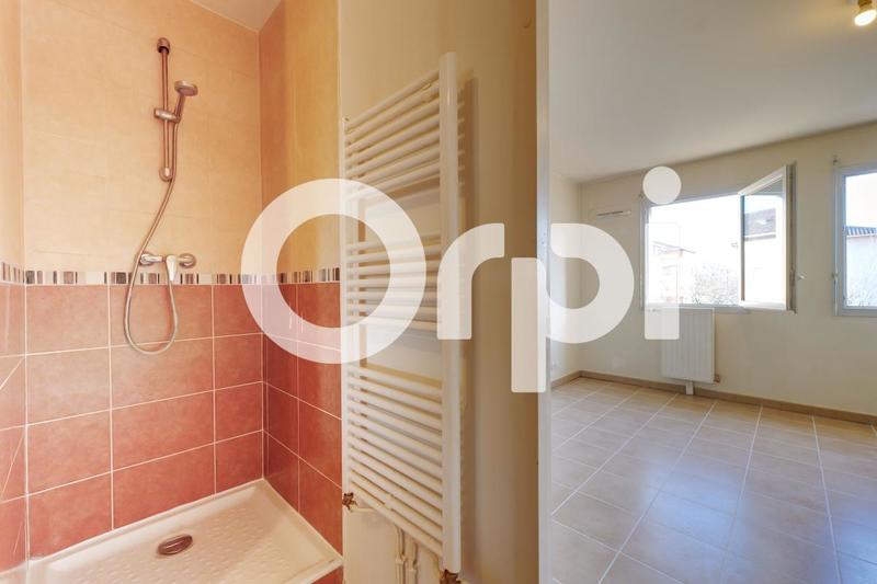 Studio - 36 m² - 1 pièce