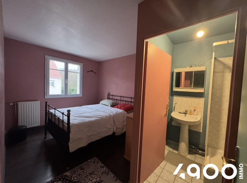 Maison - 98 m² - 5 pièces