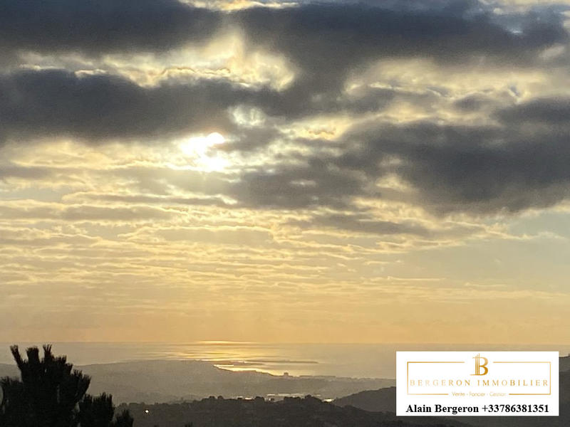 Villa - 170 m² - 5 pièces