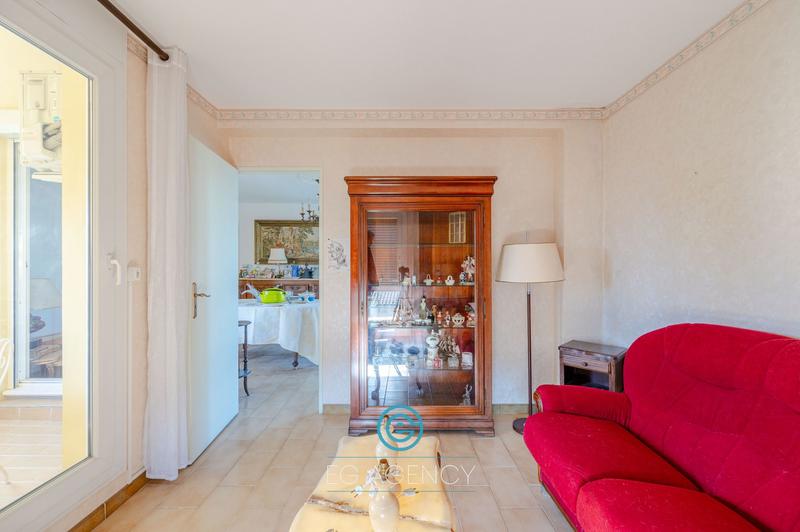 Appartement - 75 m² - 4 pièces