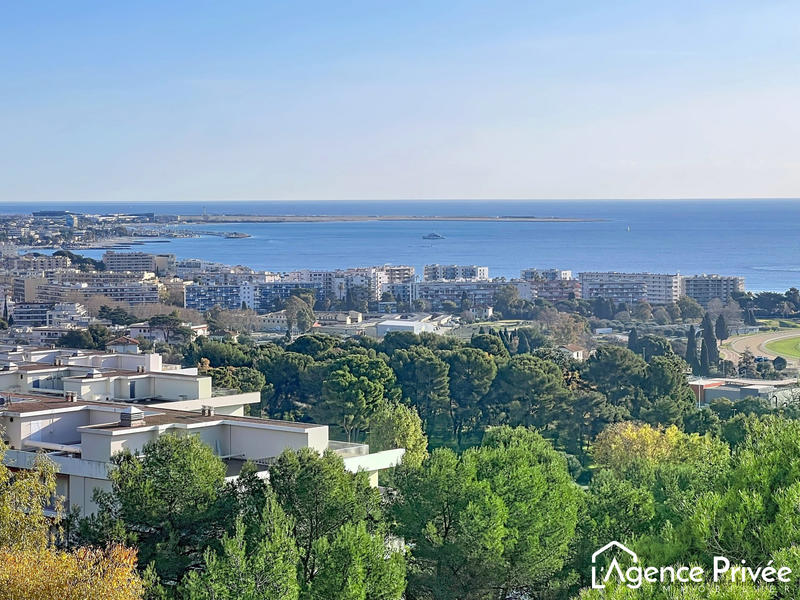 Appartement - 74 m² - 3 pièces