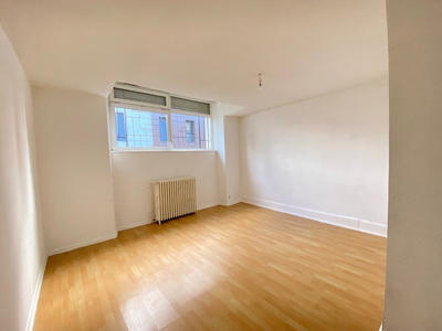 Appartement - 126 m² - 5 pièces