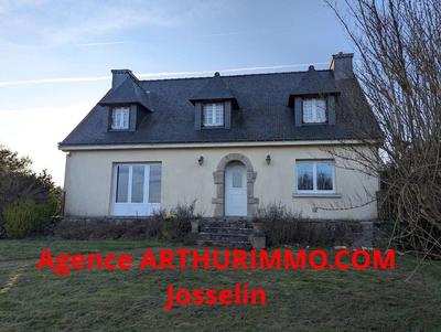 Maison - 137 m² - 6 pièces