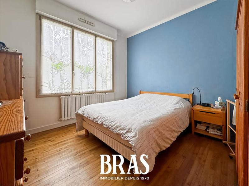 Maison - 160 m² - 10 pièces