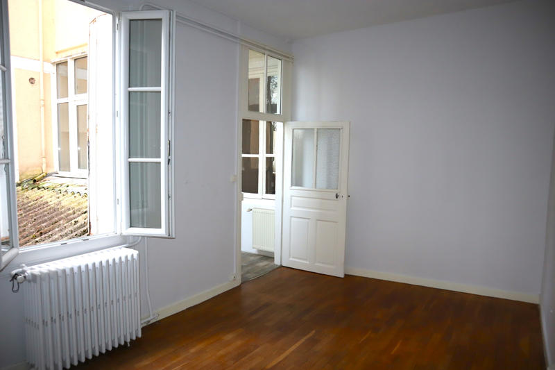 Appartement - 83 m² - 3 pièces