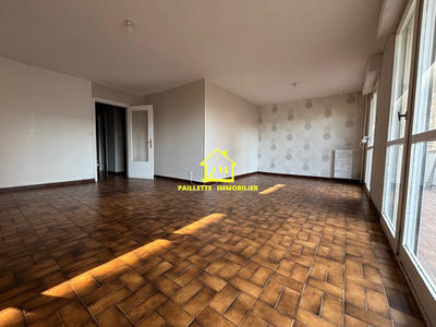 Appartement - 82 m² - 5 pièces