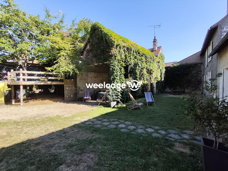 Maison - 171 m² - 7 pièces