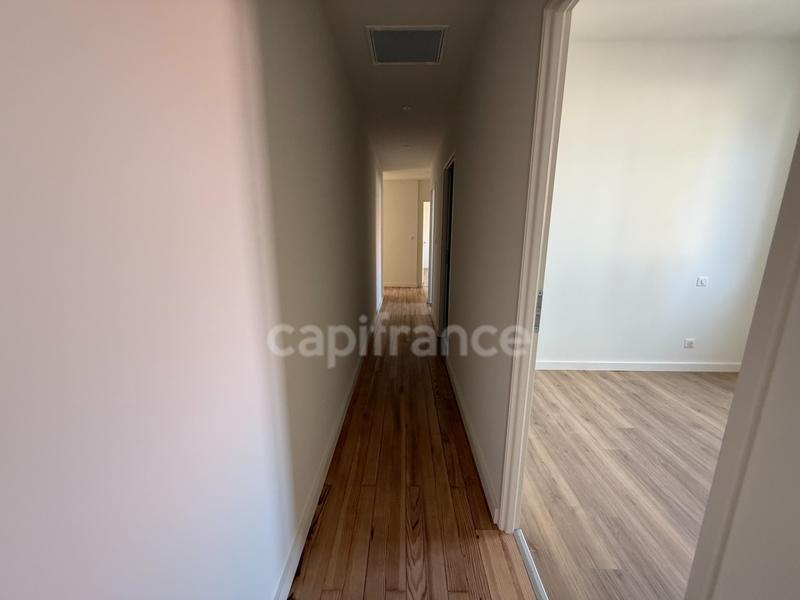 Appartement - 110 m² - 5 pièces